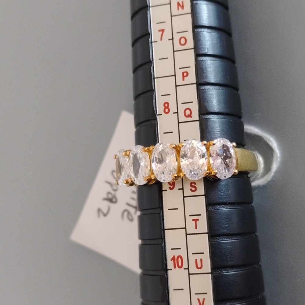 Genuine White Topaz Ring - Picture 3 of 9